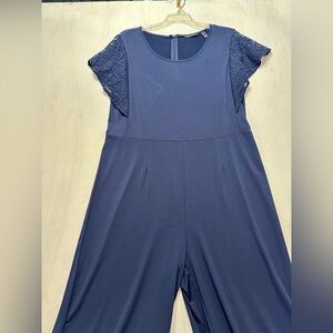 H by Halston Women’s Jumpsuit Medium Navy Lace Flutter Sleeve Wide Leg Stretch